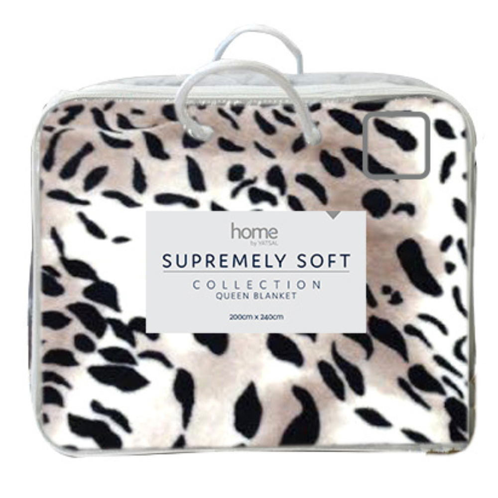 Cow Print Queen Blanket 200x240cm w/Carry Bag Faux Mink Soft