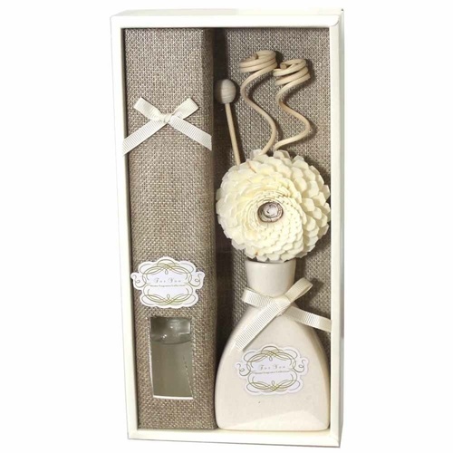 Reed Ceramic Oil Diffuser Lily Flower Jasmine, in gift box with flower MQ05